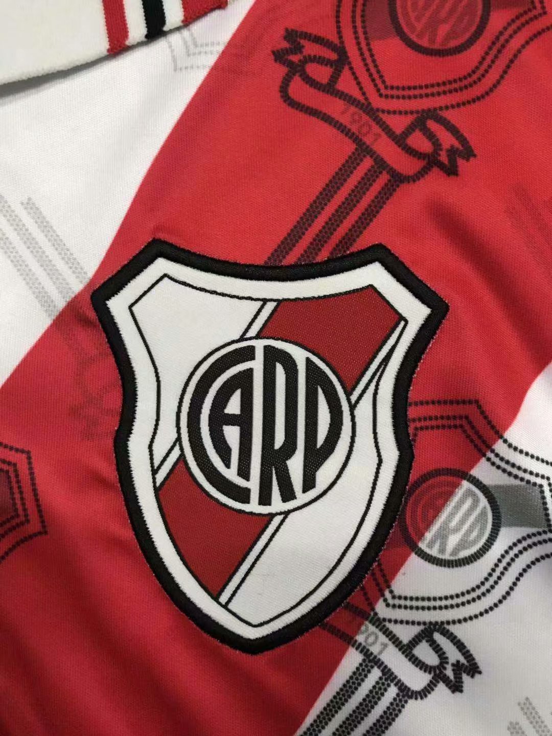 Camisa retro Adidas River Plate 1996 I jogador Camisa retro Adidas River Plate 1996 I jogador